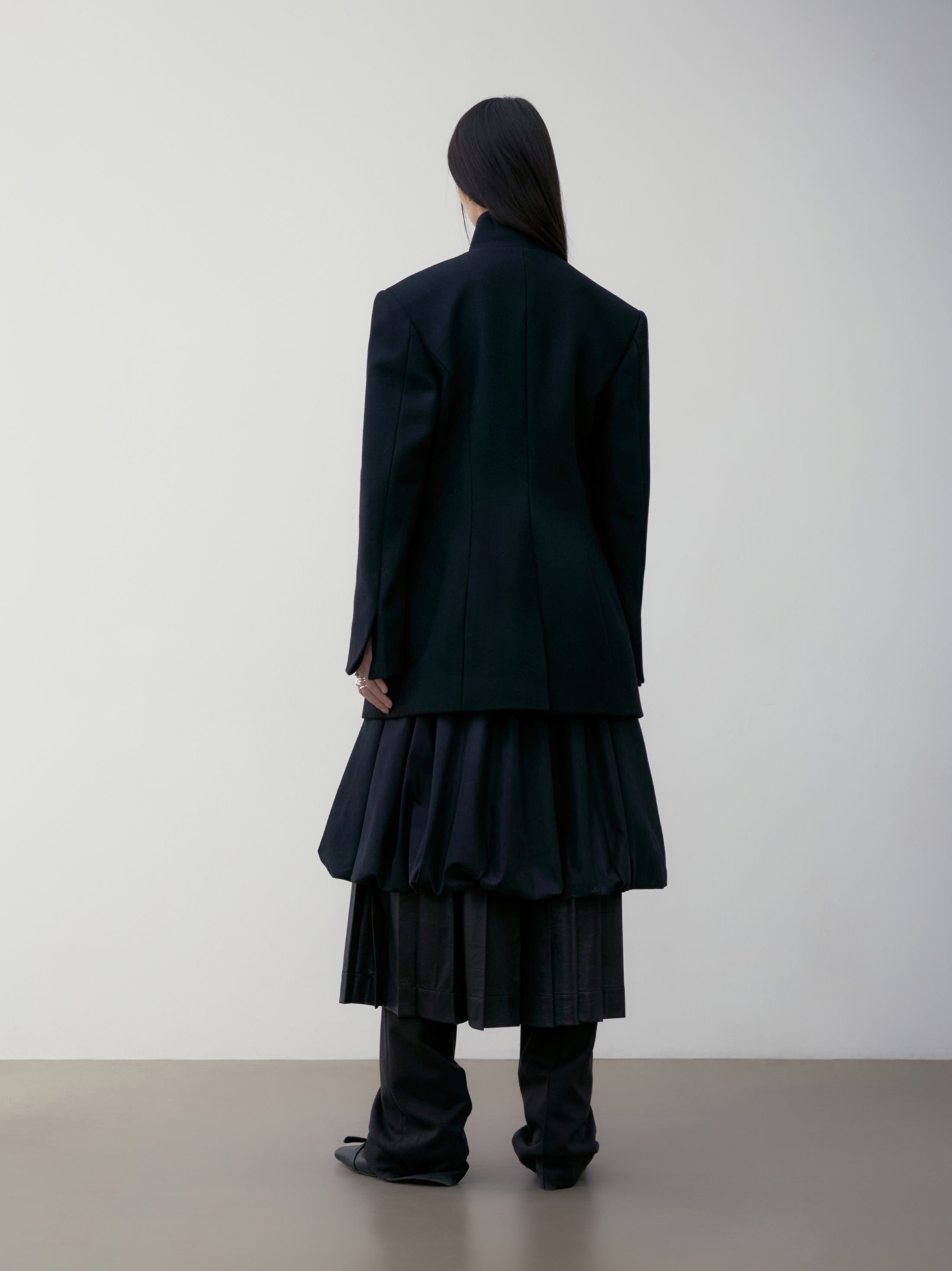 [low_classic] SLIM FIT WOOL COAT
BLACK