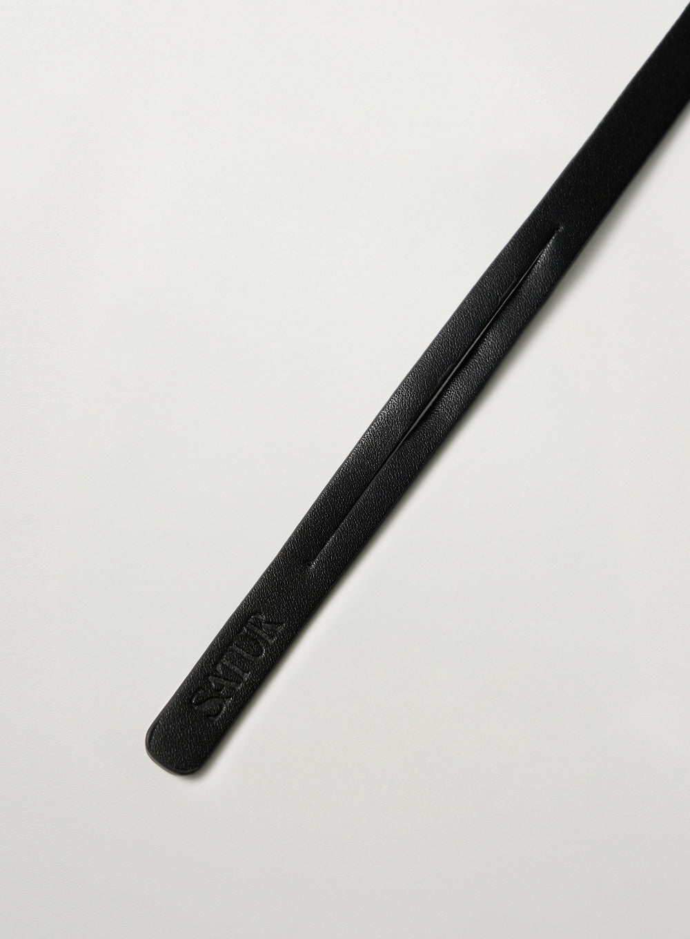 [satur] Citron Synthetic Leather Keyring - Black