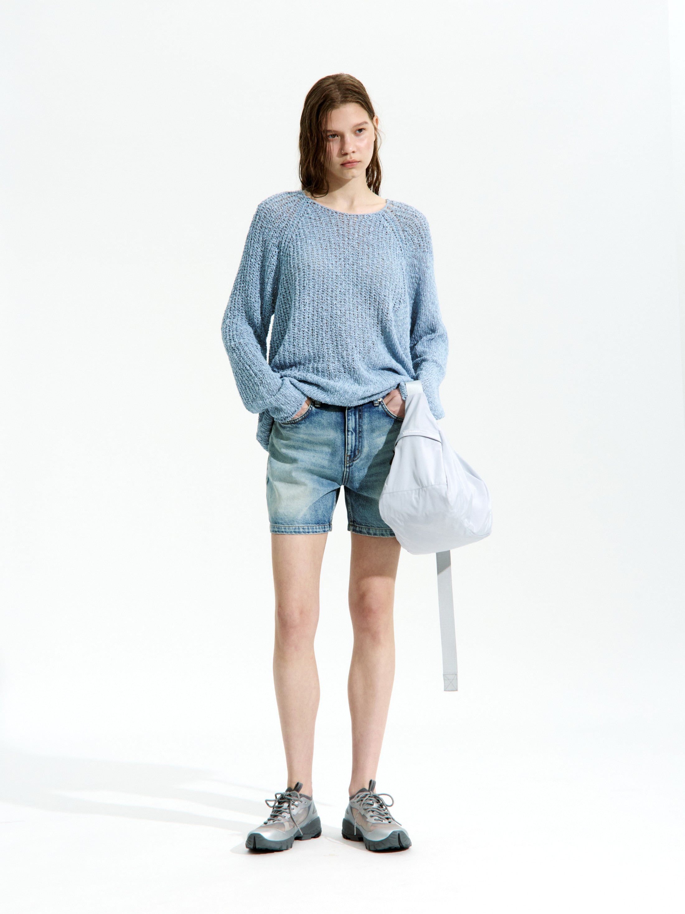 [Low Classic] Wave Sweater_Pale Blue