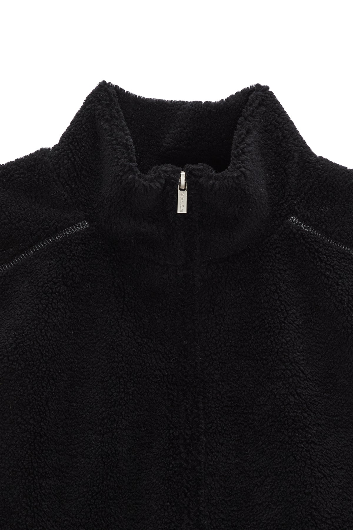 Matinkim Round Pocket Fleece Vest In Black