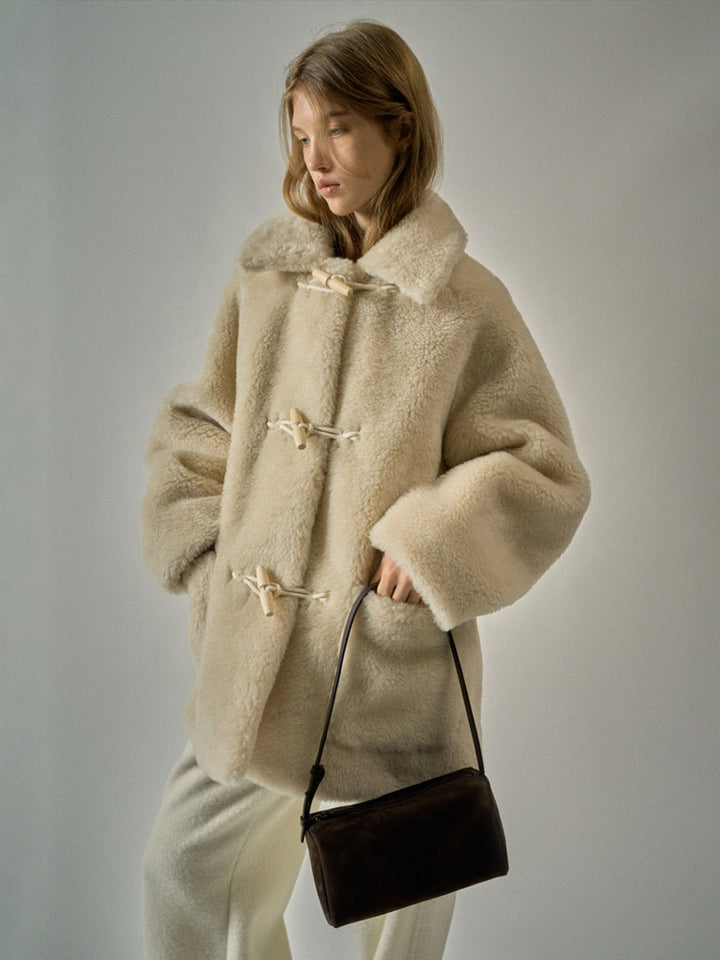 Facade Pattern Lambswool Duffle Coat cream