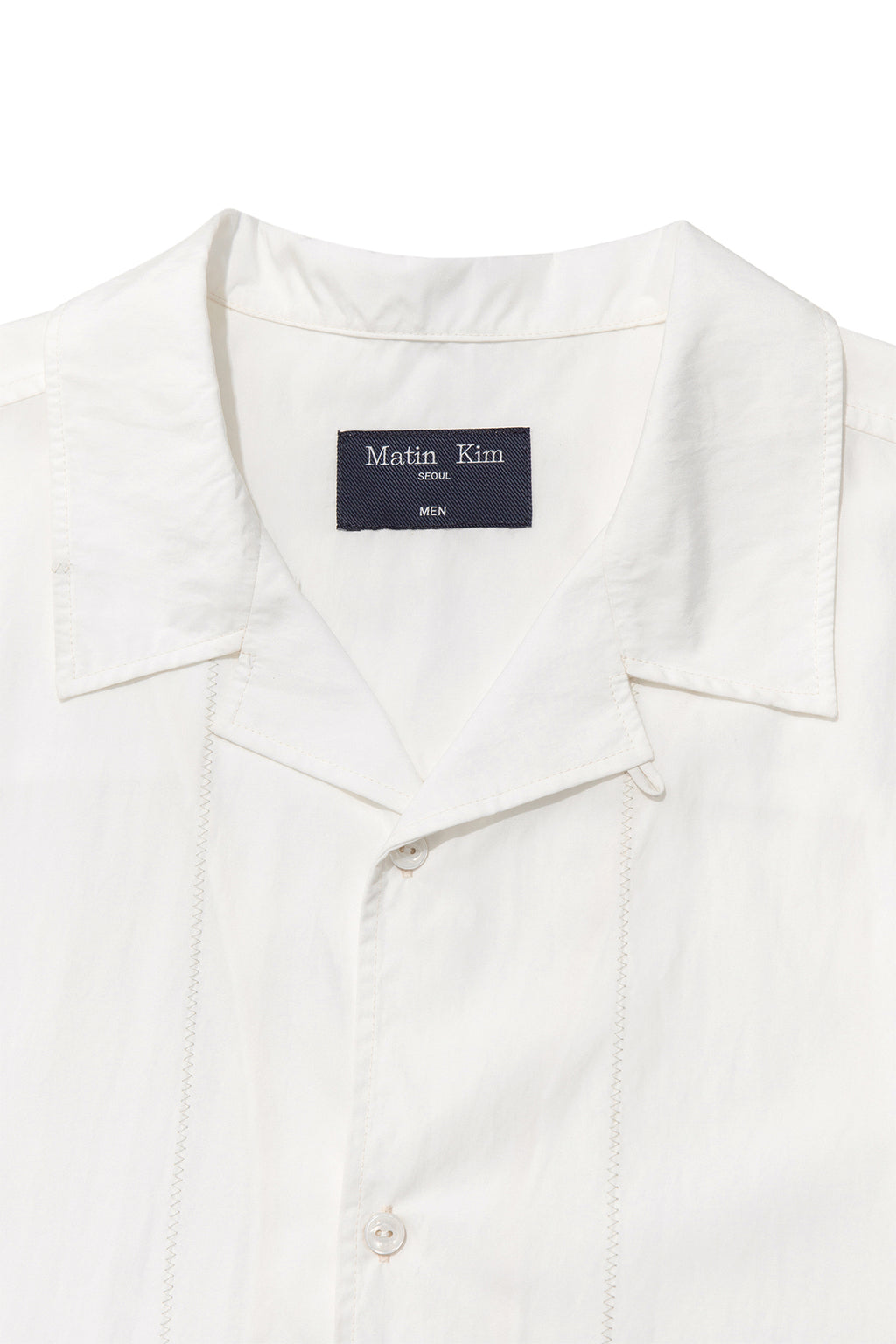 [matinkim] ZIGZAG STITCH POINT SHIRT FOR MEN IN WHITE