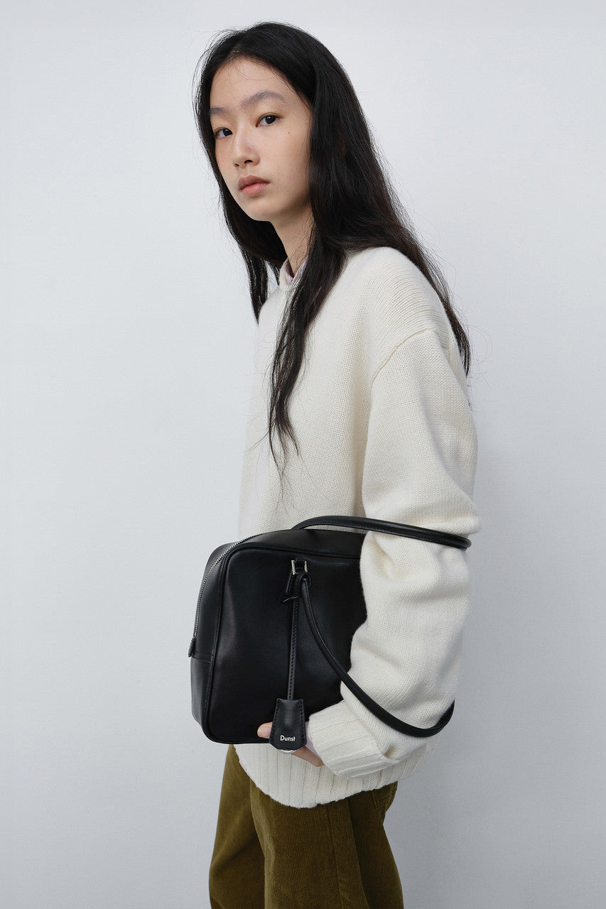 Dunst Classic 28 Leather Bag Black