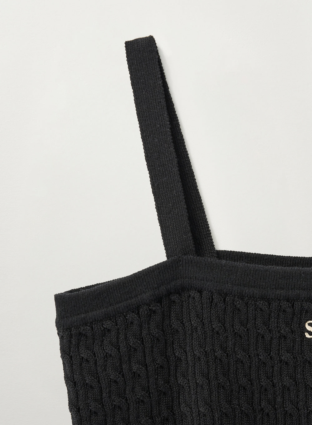 [satur] (W) Cable Knit Camisole - Black