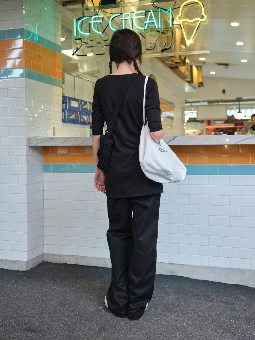 [Low Classic] Logo Canvas Bag_Off White
