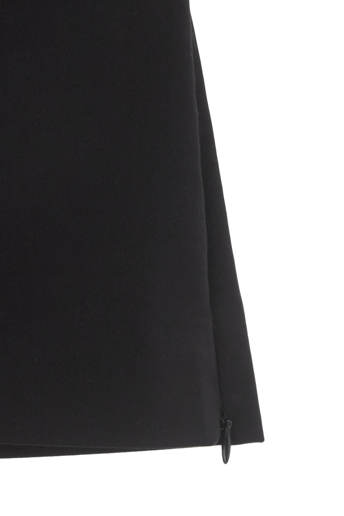 [matinkim] ZIPPER POINT LINEN MINI SKIRT IN BLACK