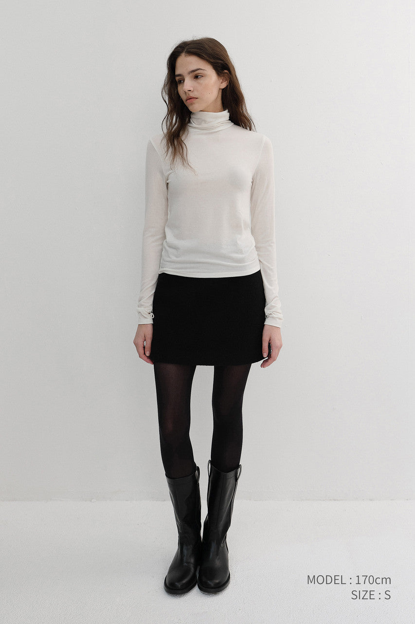 Dunst Essential Roll Neck Top Off White