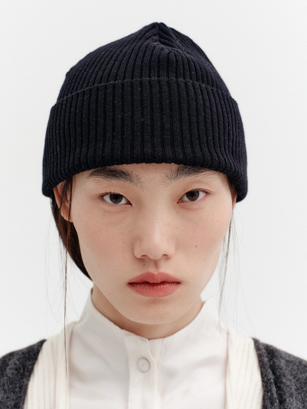EENK Rose Detail Wool Beanie - Black