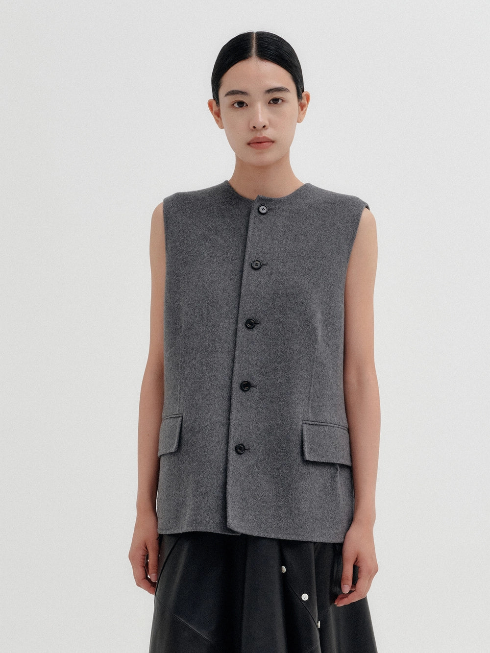 EENK Brooch Classic Handmade Vest - Melange Gray