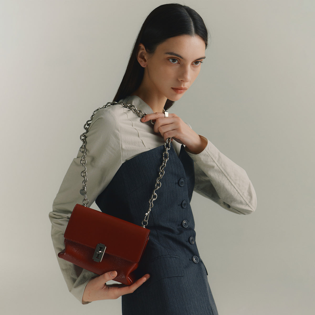 Vunque Flow Metal Chain Strap Silver
