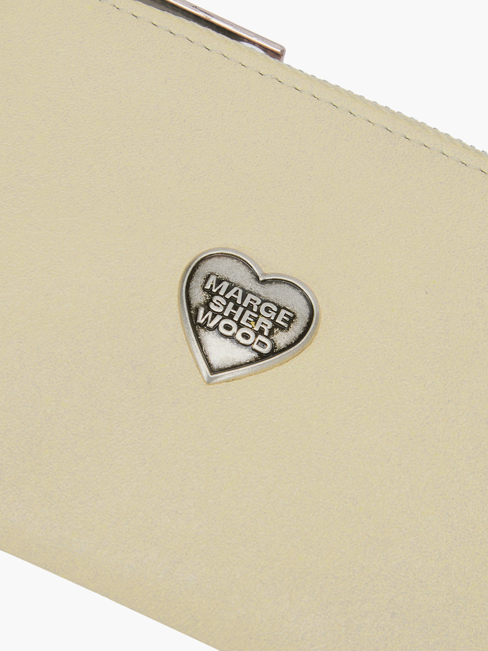 Margesherwood Heart Zipper Wallet Silver Logo custard semi veg
