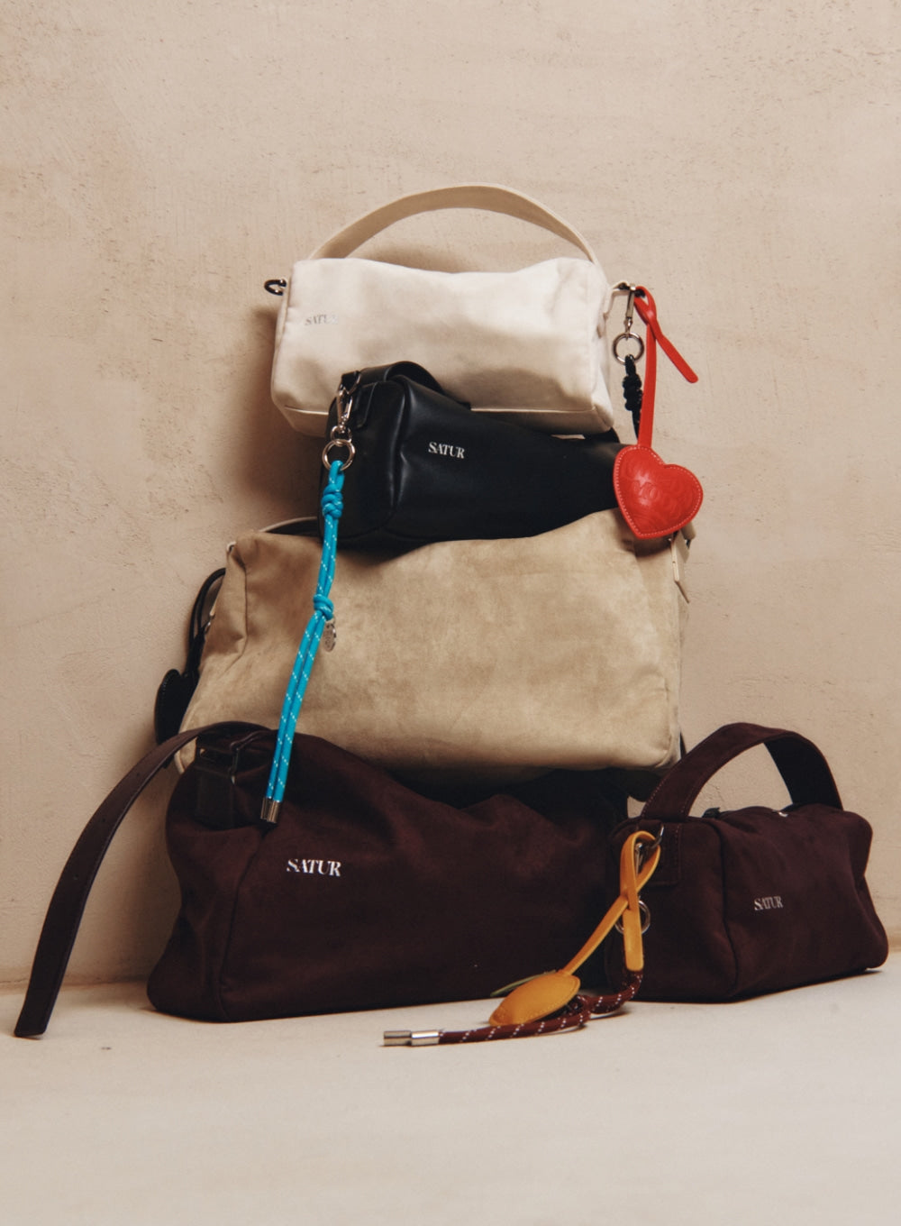 [satur] Saturday Synthetic Leather Keyring - Red