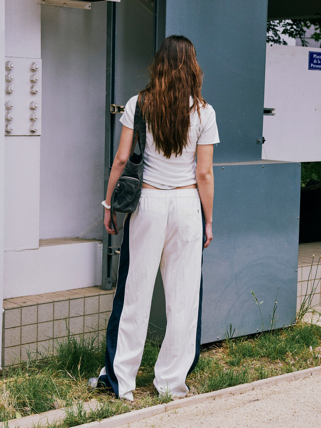 Low Classic Lc Loose-Fit Banding Pants - Ivory Navy
