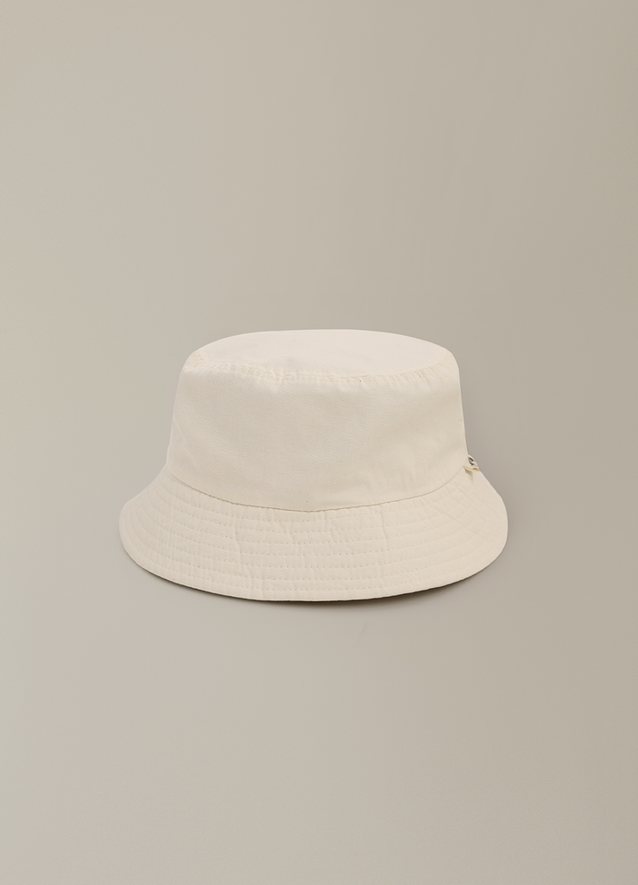 Nothing Written Traveller cotton hat (Ivory)