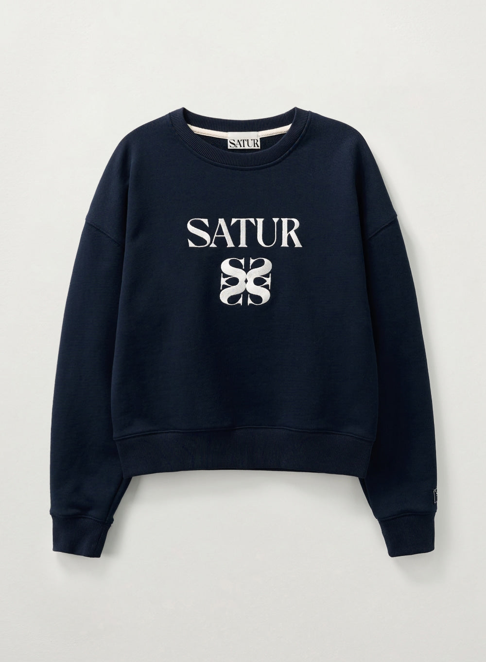 [satur] (W) Classic Logo Crop Sweatshirt - Navy