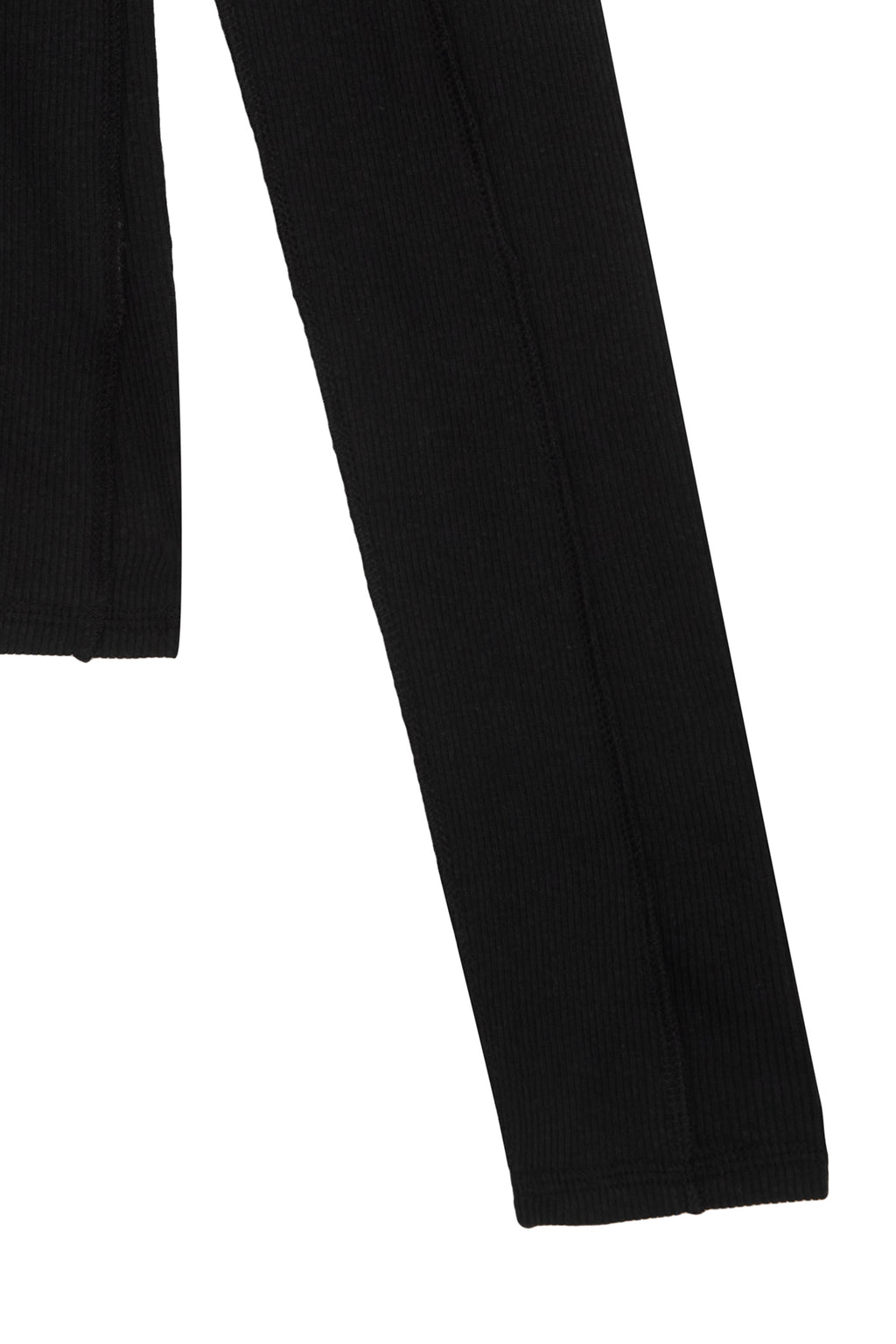 [matinkim] STITCH V NECK SLIM LONG SLEEVE IN BLACK