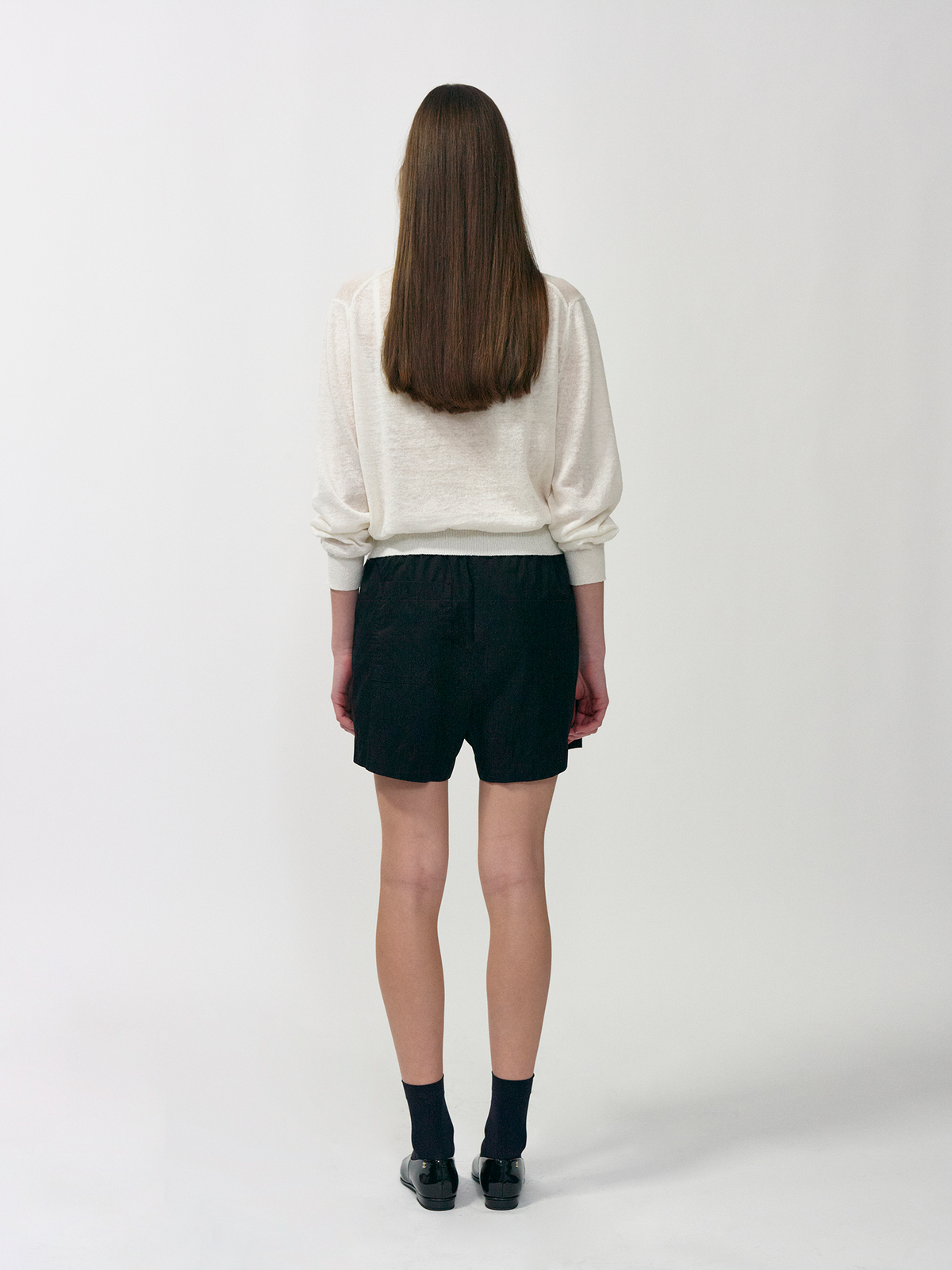 Nothing Written Carrel collar knit (White)