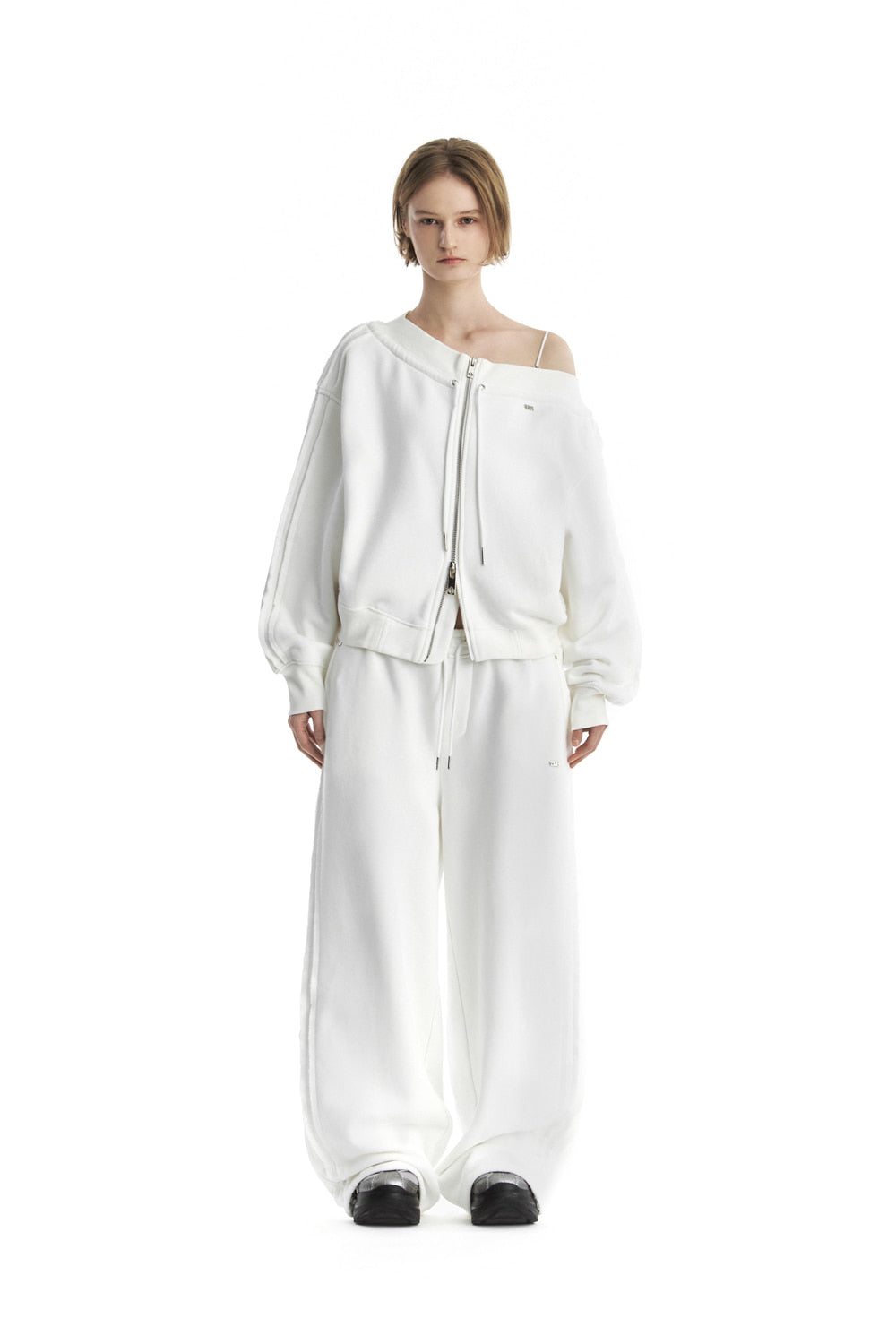 Treemingbird Tmb Off-Shoulder Sweat Set-Up Zip-Up White