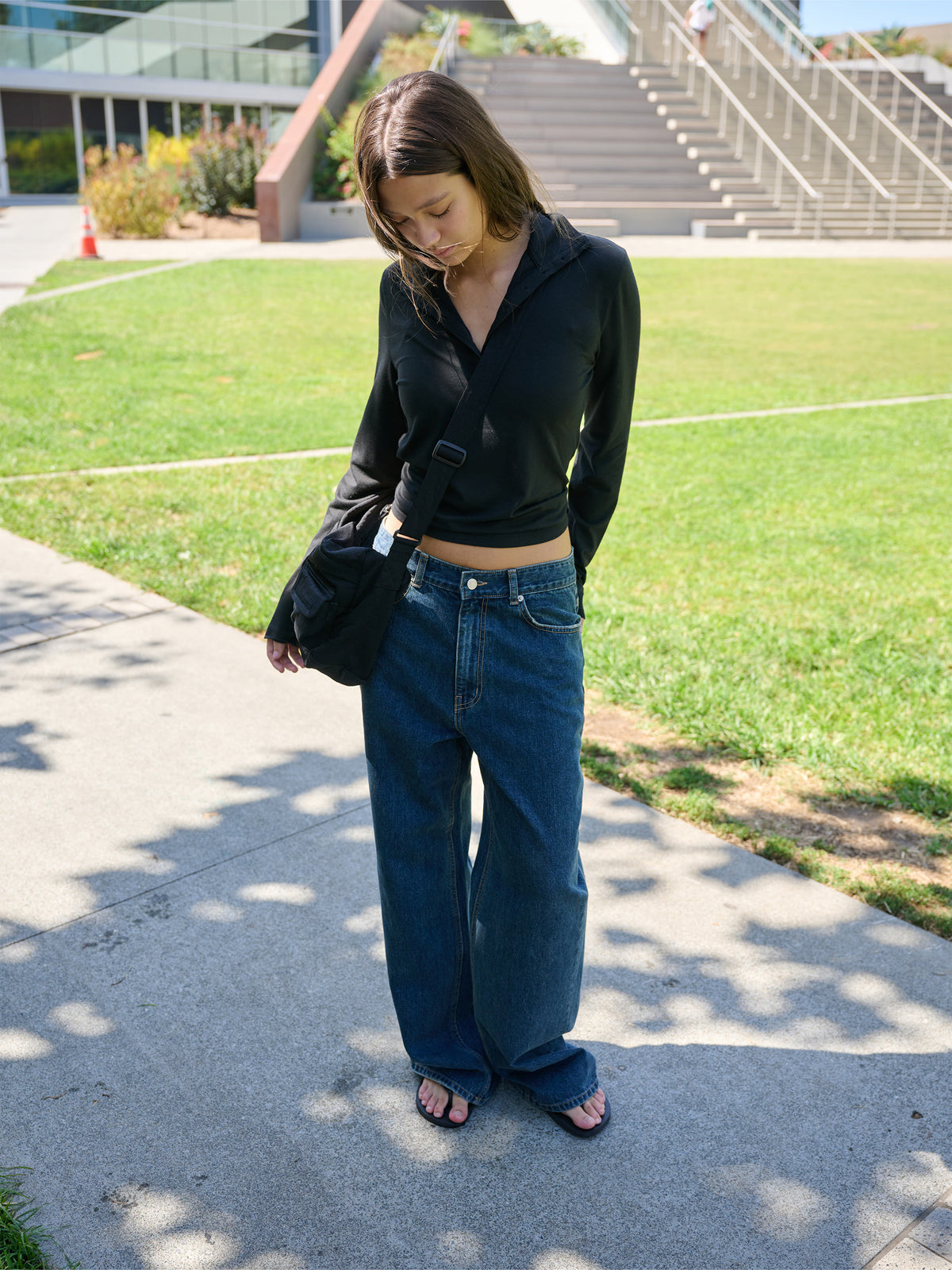 Low Classic Buttoned High-Neck Tee Black