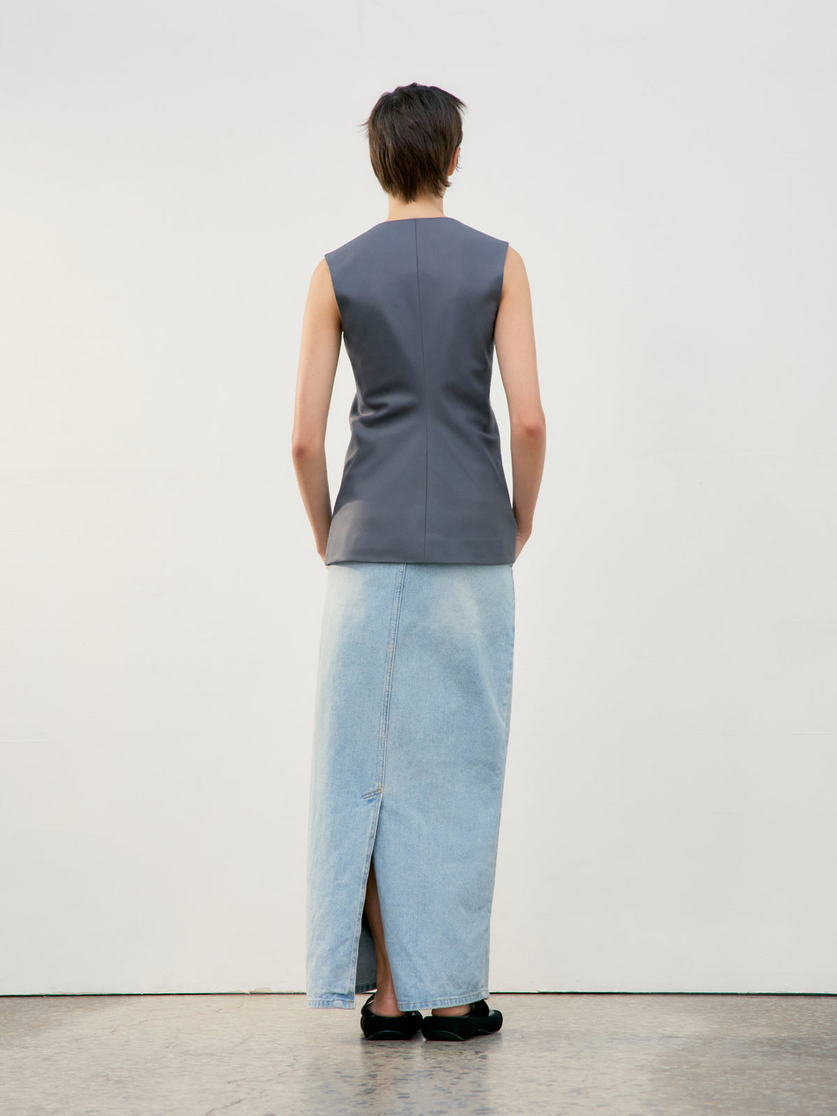 Low Classic Waist Point Wool Vest Grey