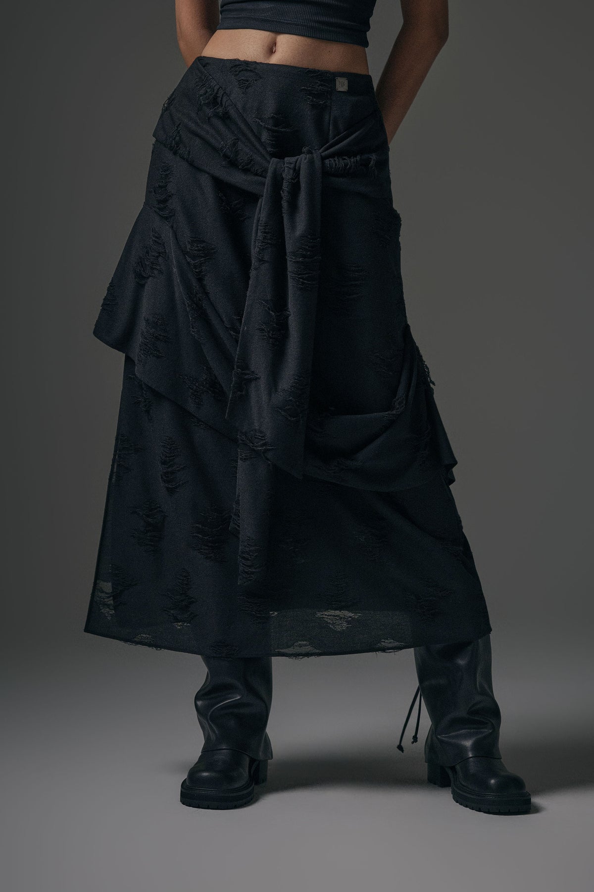 Treemingbird Strap Drape Damage Skirt Black