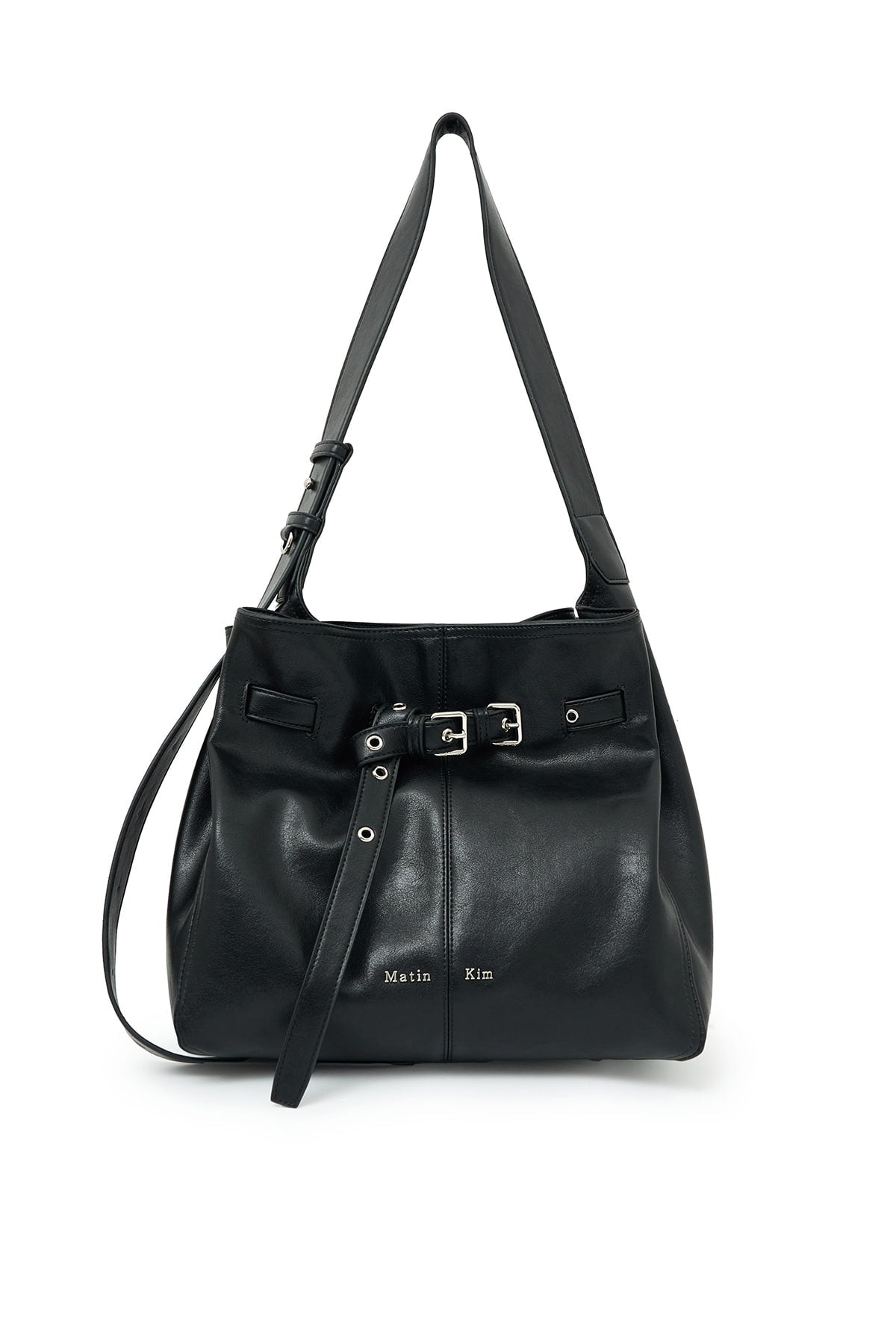 matinkim BELTED VOLUNN MID BUCKET BAG IN BLACK