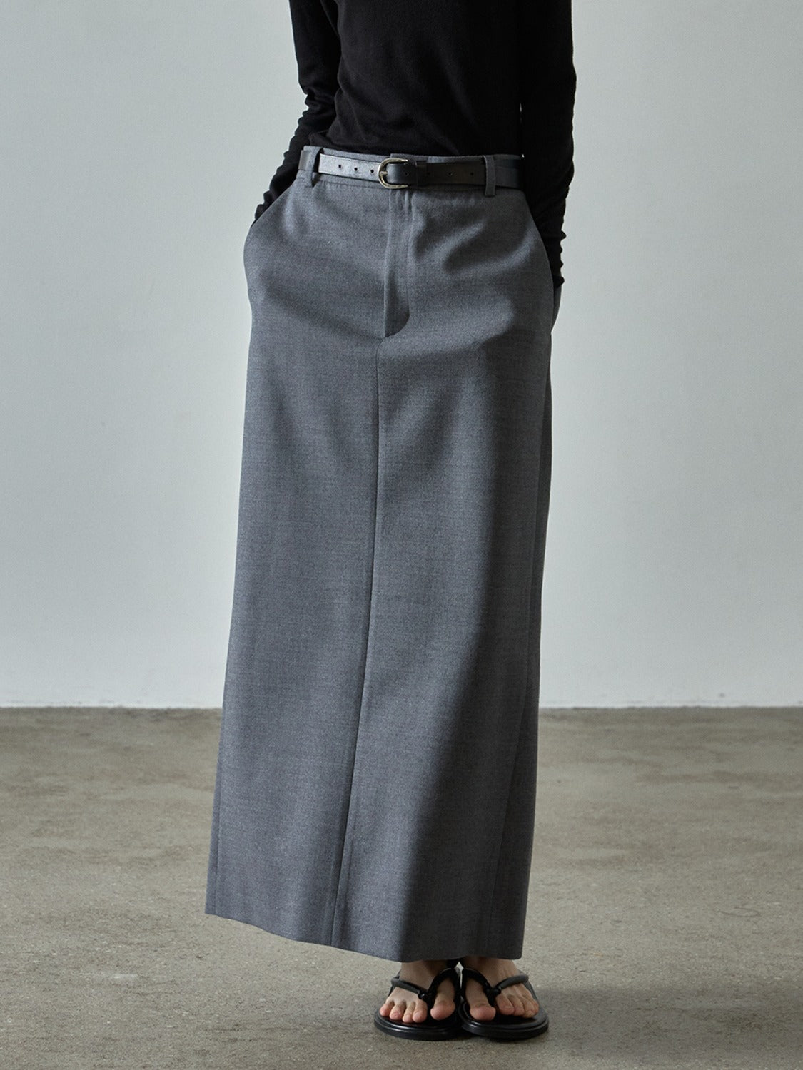 Facade Pattern Timeless Maxi Skirt charcoal