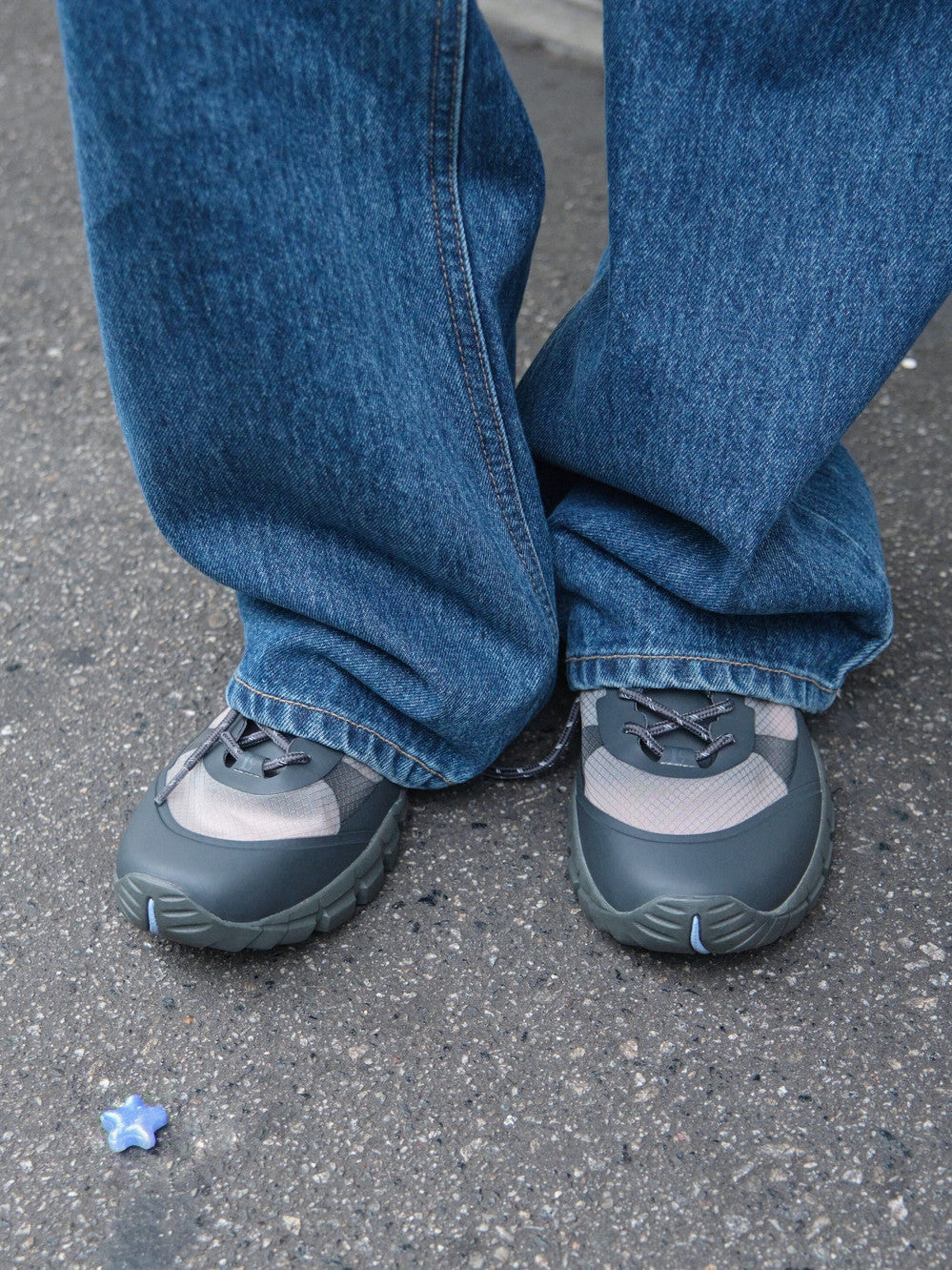 [Low Classic] Lc T-1 Vibram Sneakers_Charcoal