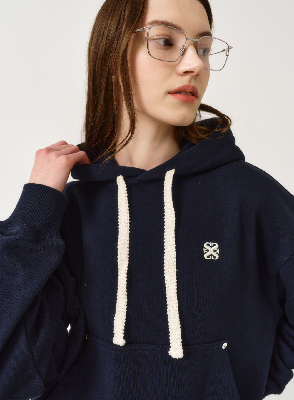 [satur] (W) Classic Small Logo Rivet Hoodie - Classic Navy