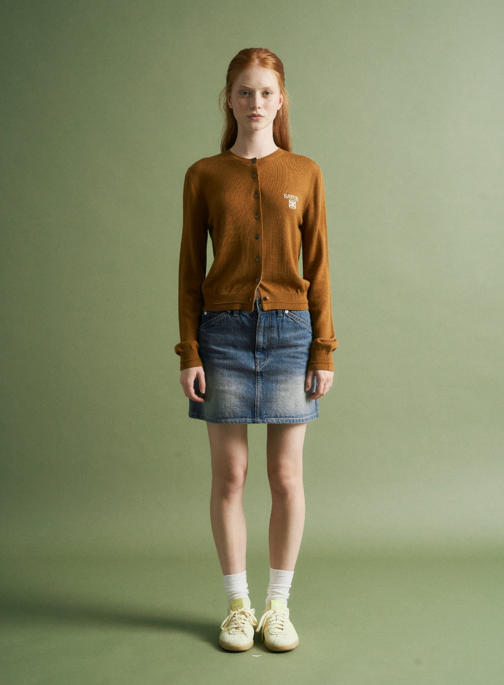 [satur] (W) Loren Basic Crew Neck Fine Cardigan - Camel