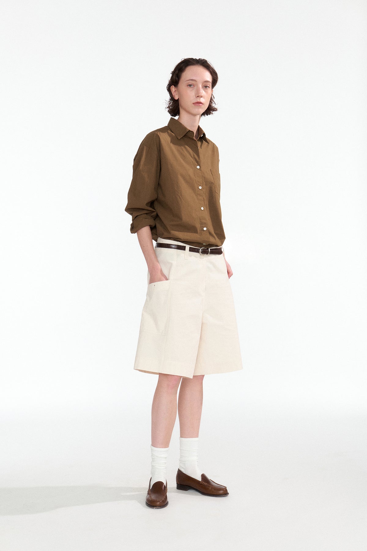 Nothing Written Corduroy half pocket pants (Ivory)