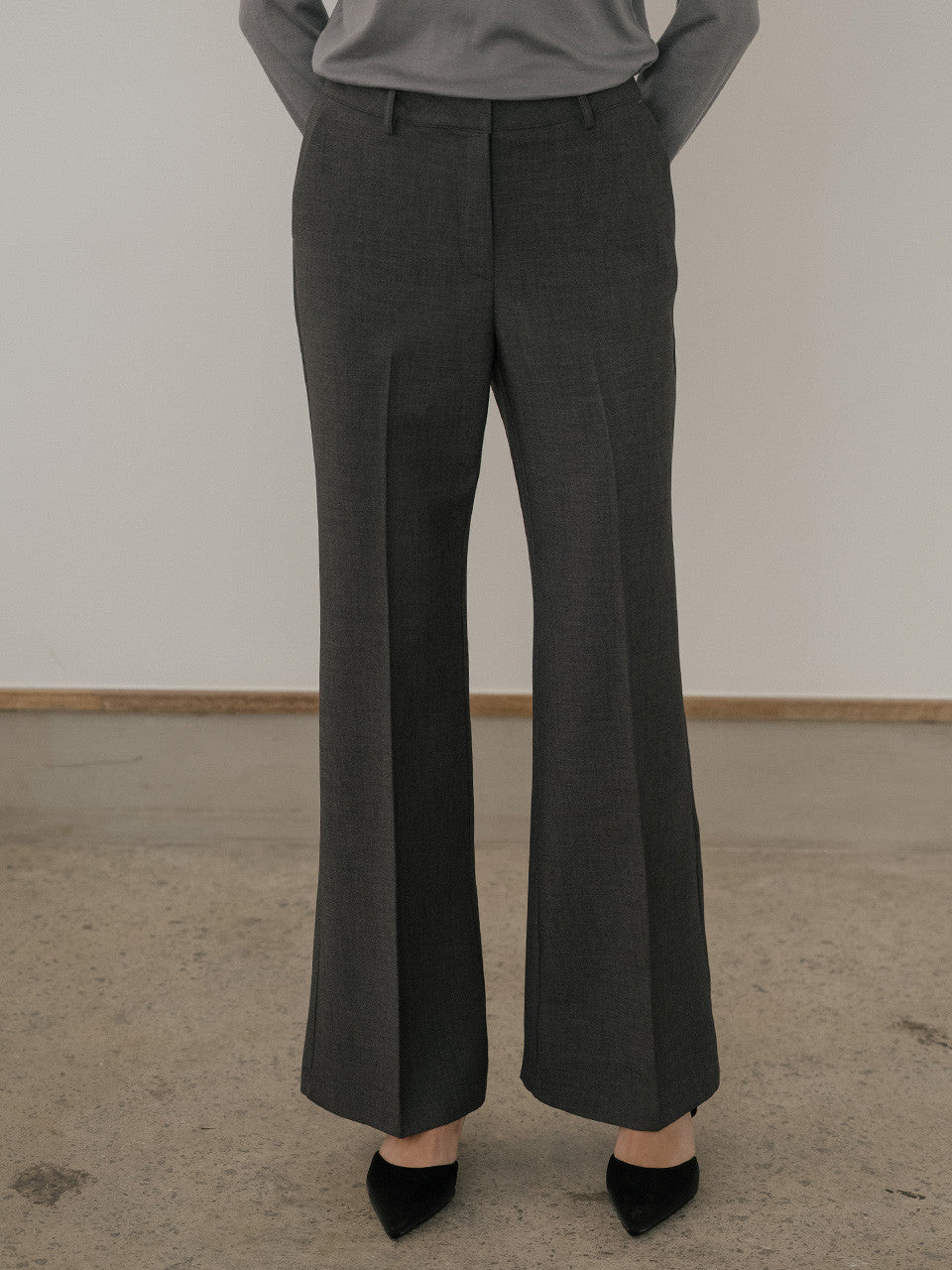 Tillidie Wool blend bootcut pants Charcoal