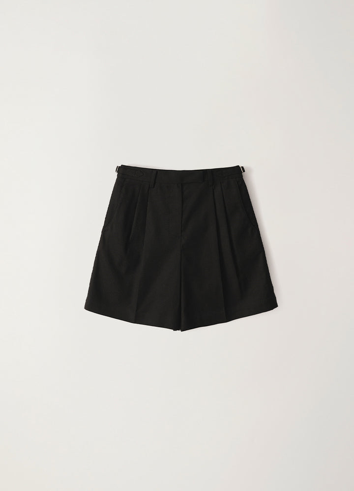 Nothing Written Double tuck wide short (Black)