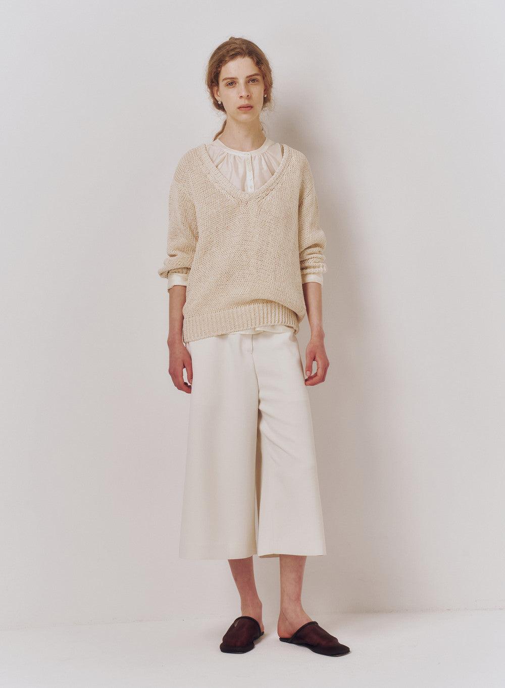 Kindersalmon Ral V-Neck Knit Ecru