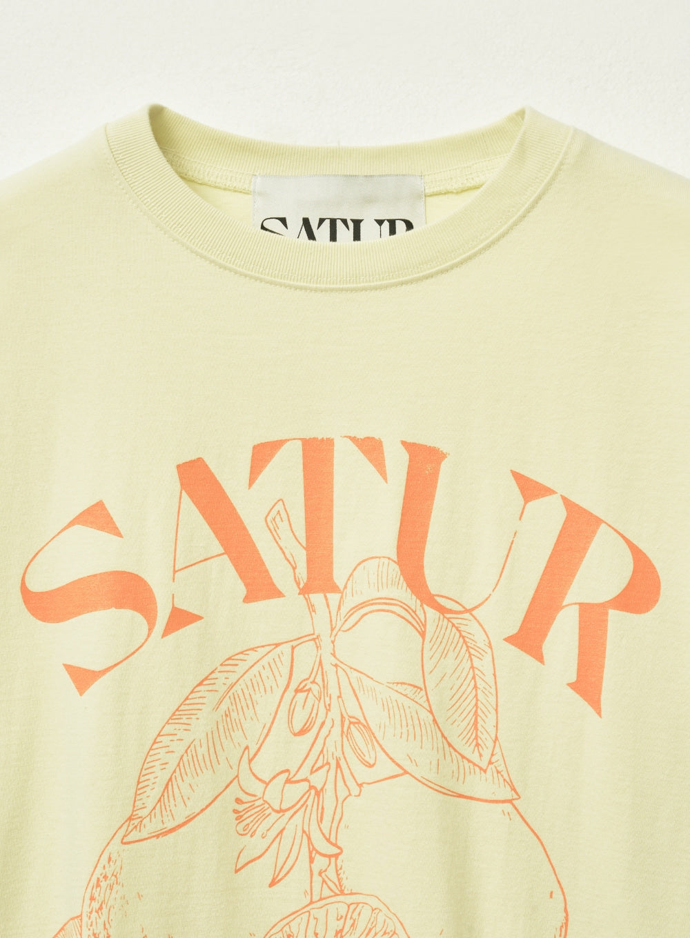 [satur] (W) Capri Citron Drawing Summer Graphic T-Shirt - Yellow
