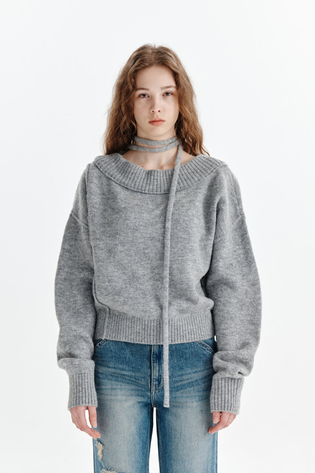 [matinkim] OFF SHOULDER STRING KNIT PULLOVER IN GREY