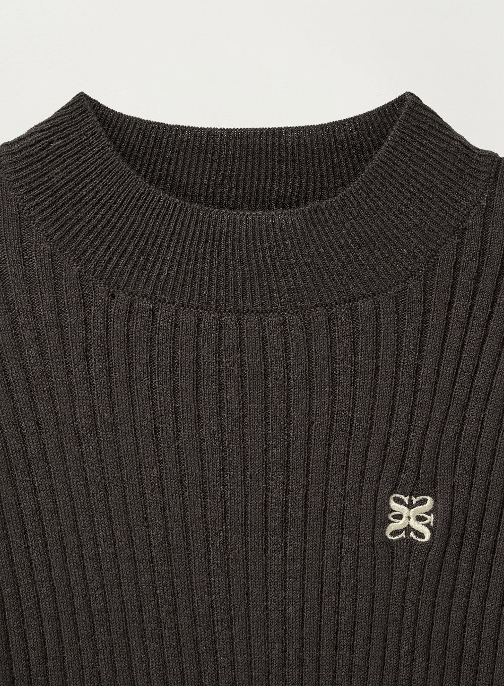 [satur] (W) Cuffs Mock Neck Knit - Brown