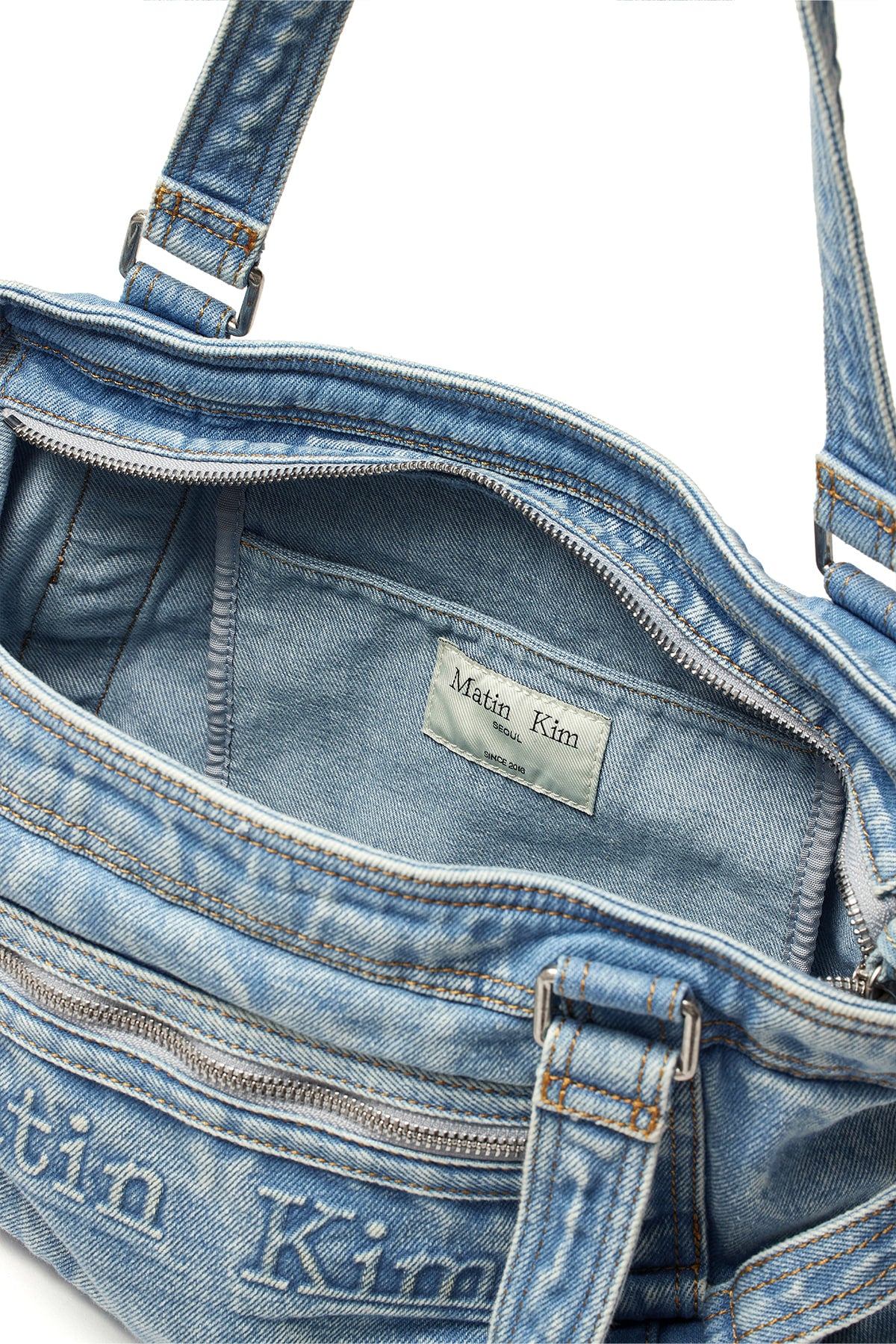 [matinkim] MATIN WASHED DENIM SQUARE BAG IN LIGHT BLUE