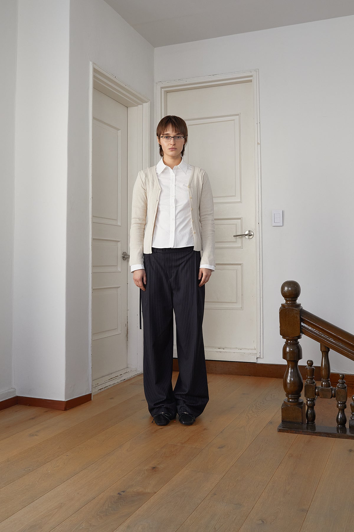 [matinkim] CUT LINE SLIM CARDIGAN IN BEIGE