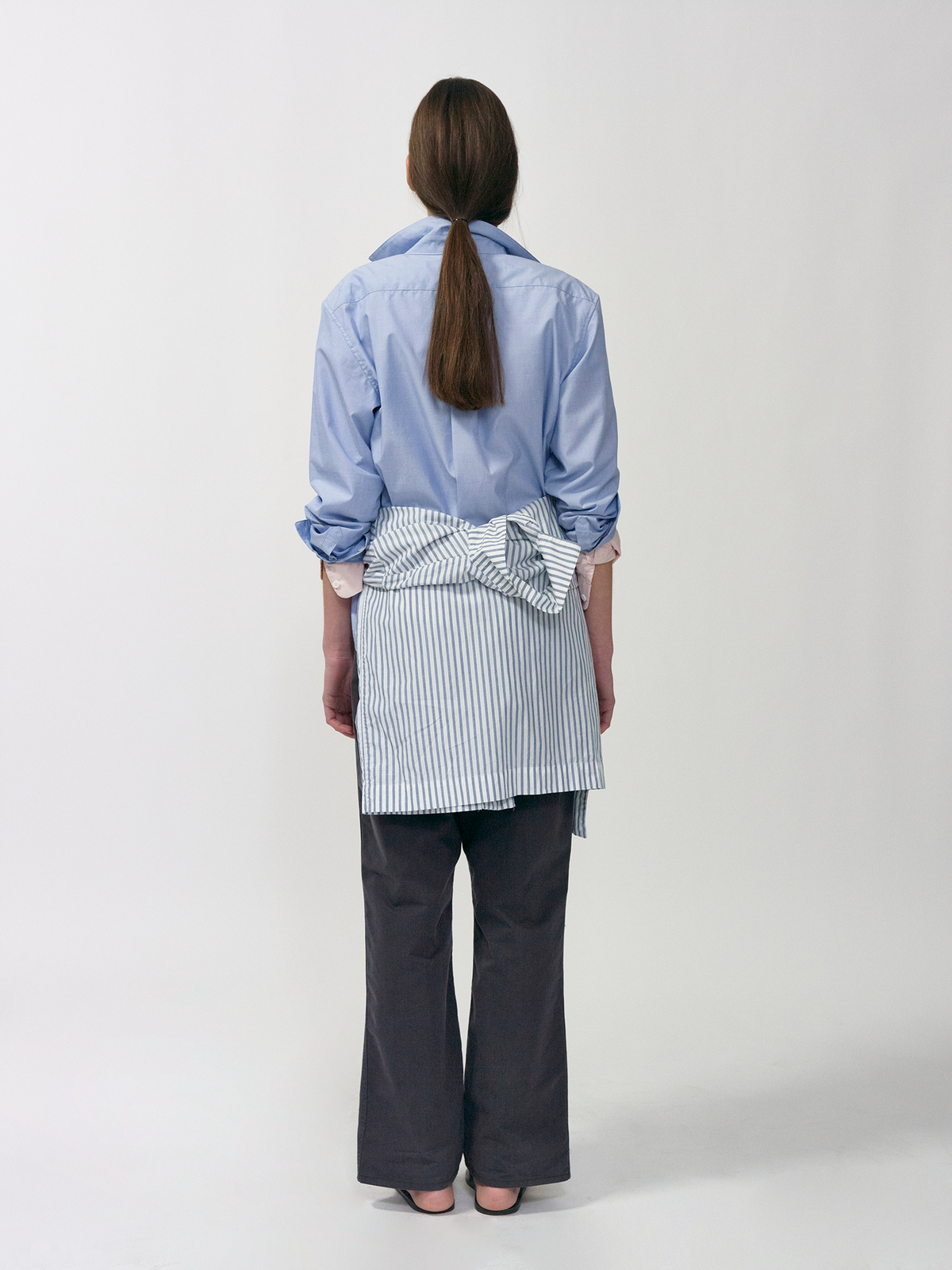 Nothing Written Port standard fit shirt (Taffy)