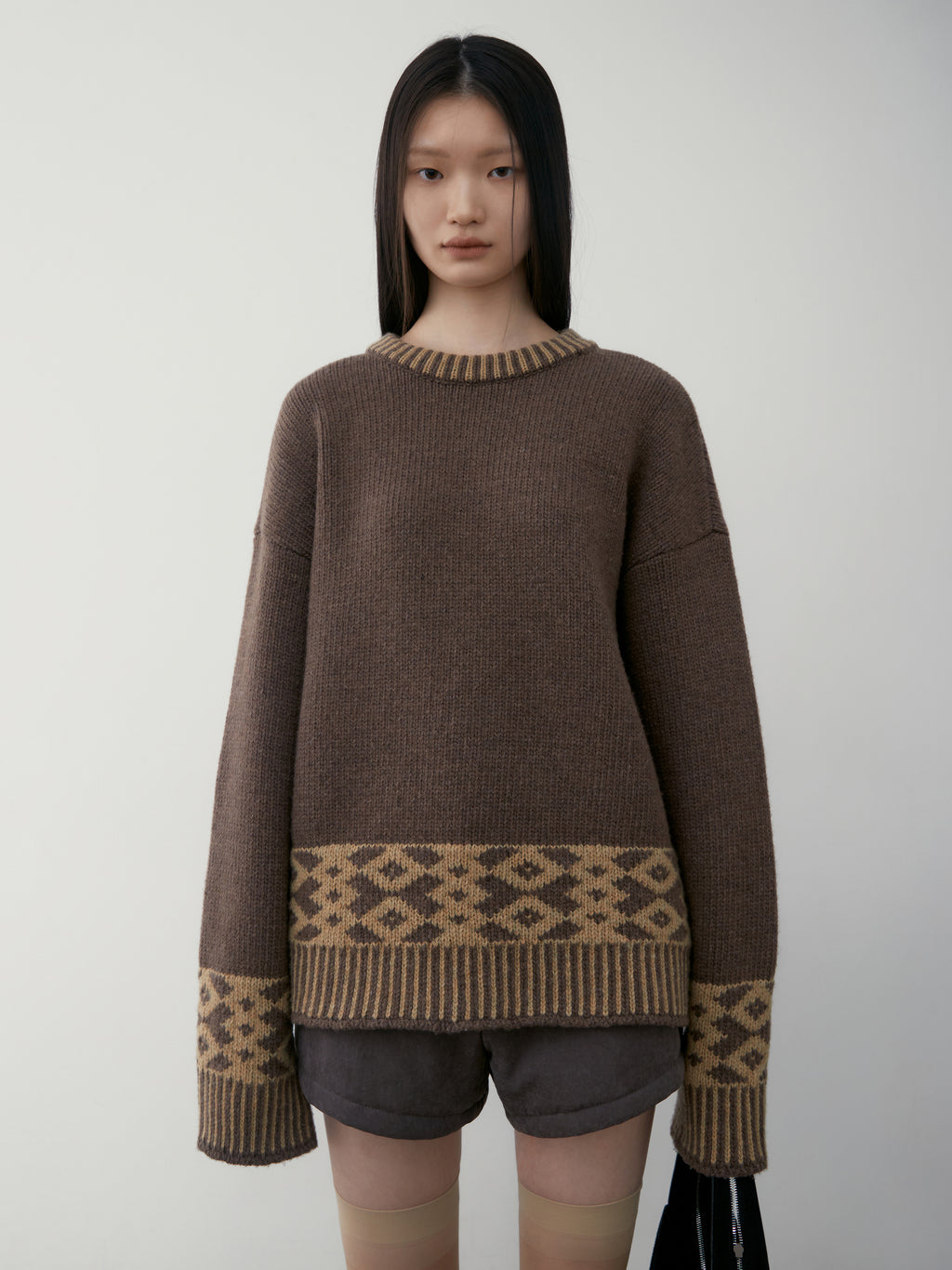 [low_classic] JACQUARD KNIT SWEATER
BROWN