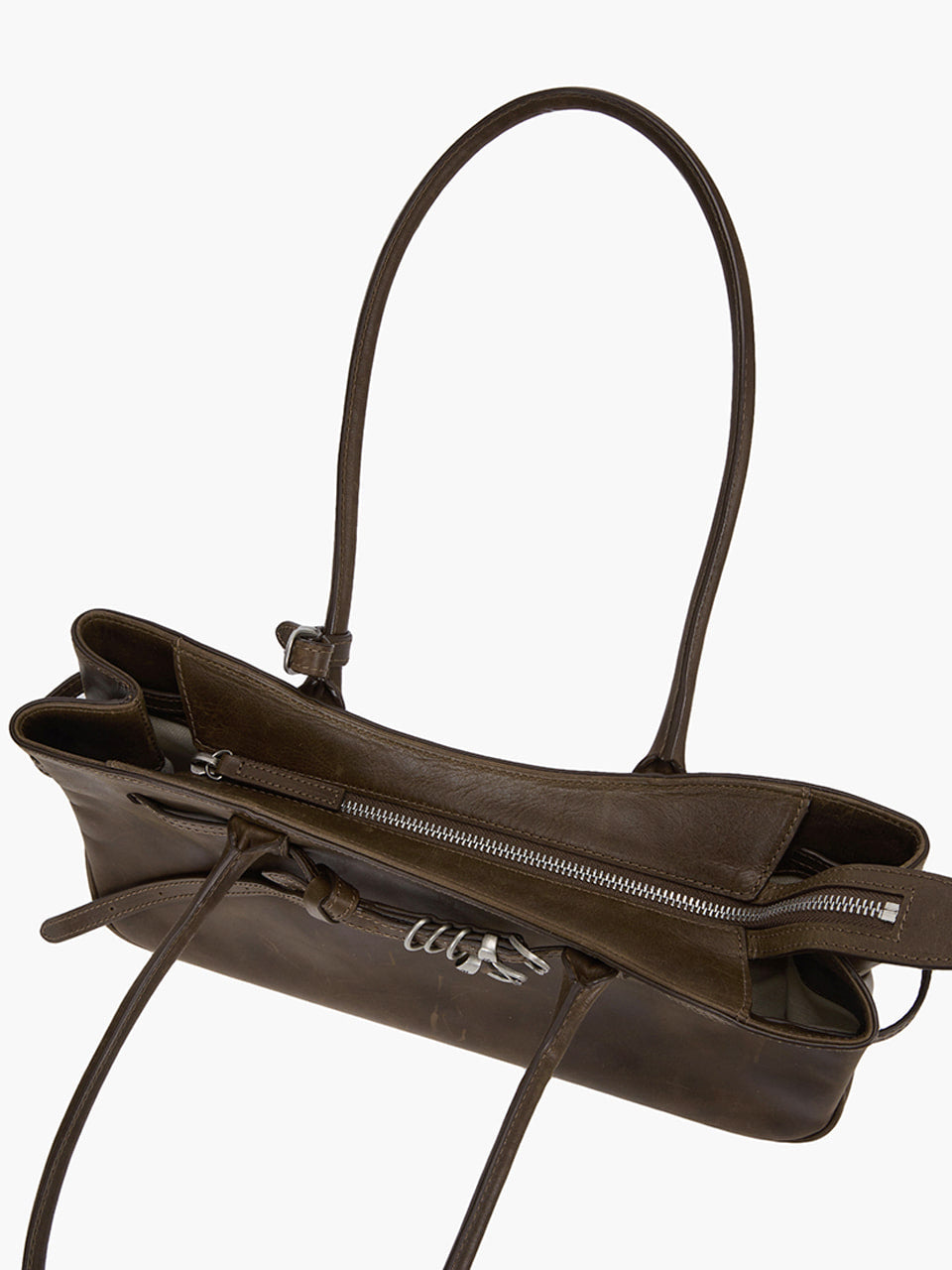 Margesherwood Grandma Used Shoulder Bag washed brown pull-up
