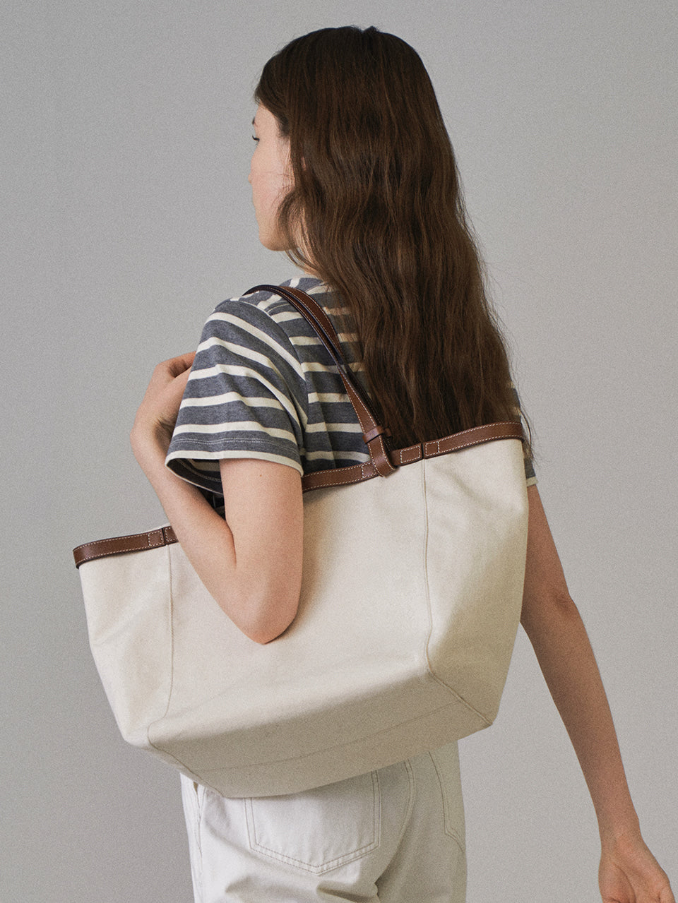 Facade Pattern Celery Bag ecru