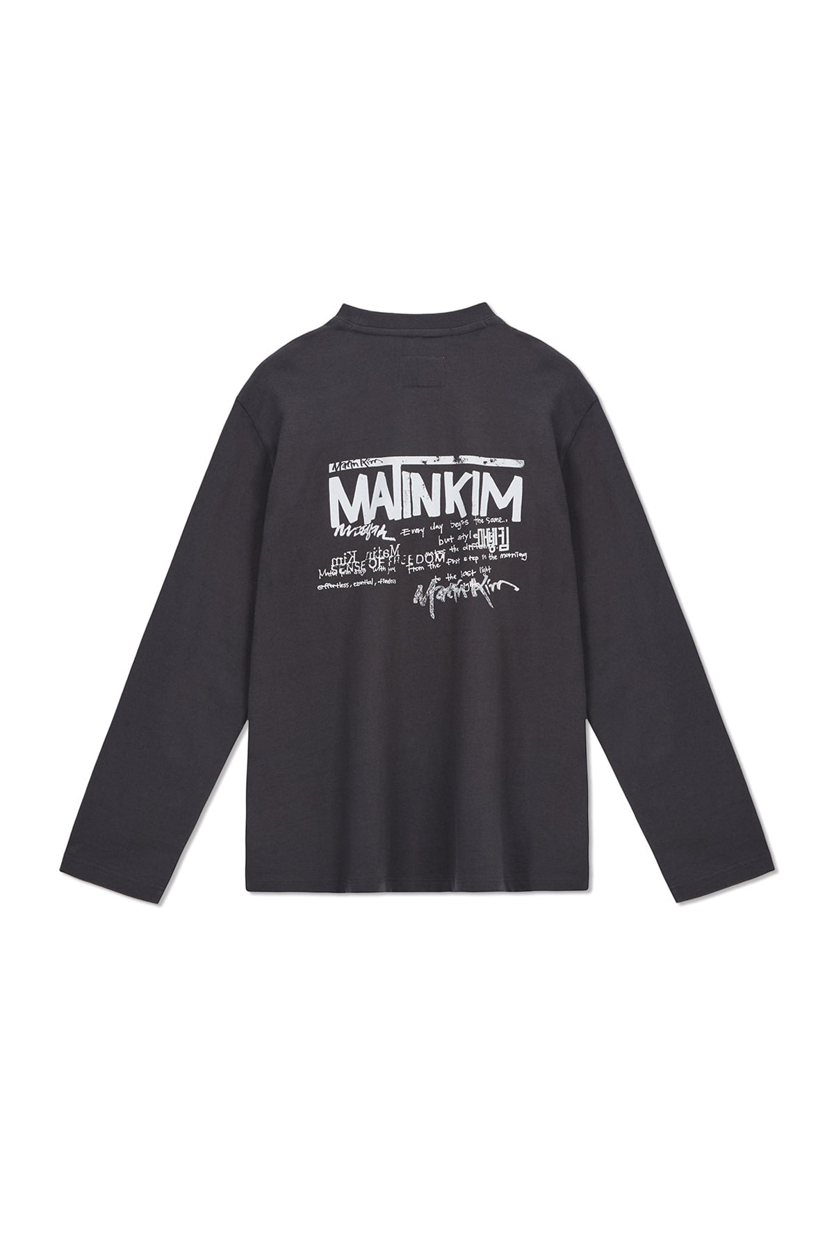 [matinkim] HANGEUL LOGO BIG ARCHIVE LONG SLEEVE IN CHARCOAL