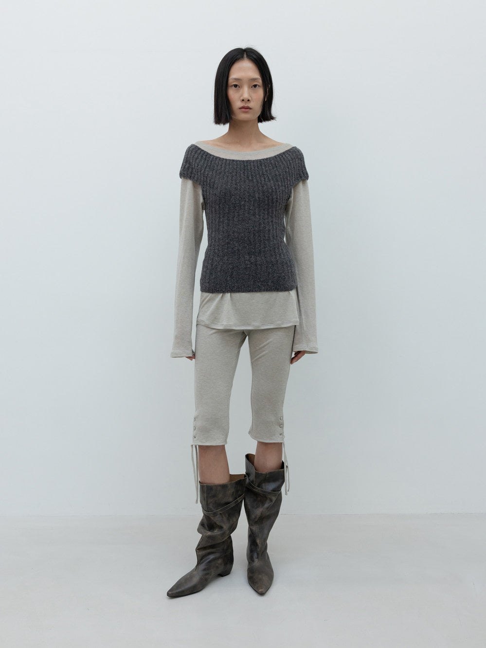 Low Classic Off-Shoulder Wool Knit Charcoal