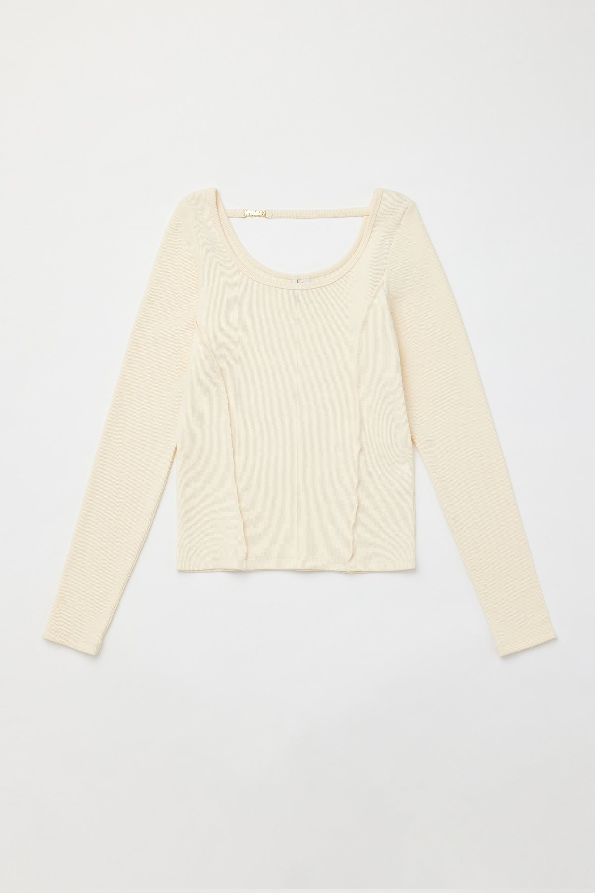 Matinkim Logo Charm Point Slim Top IN Cream