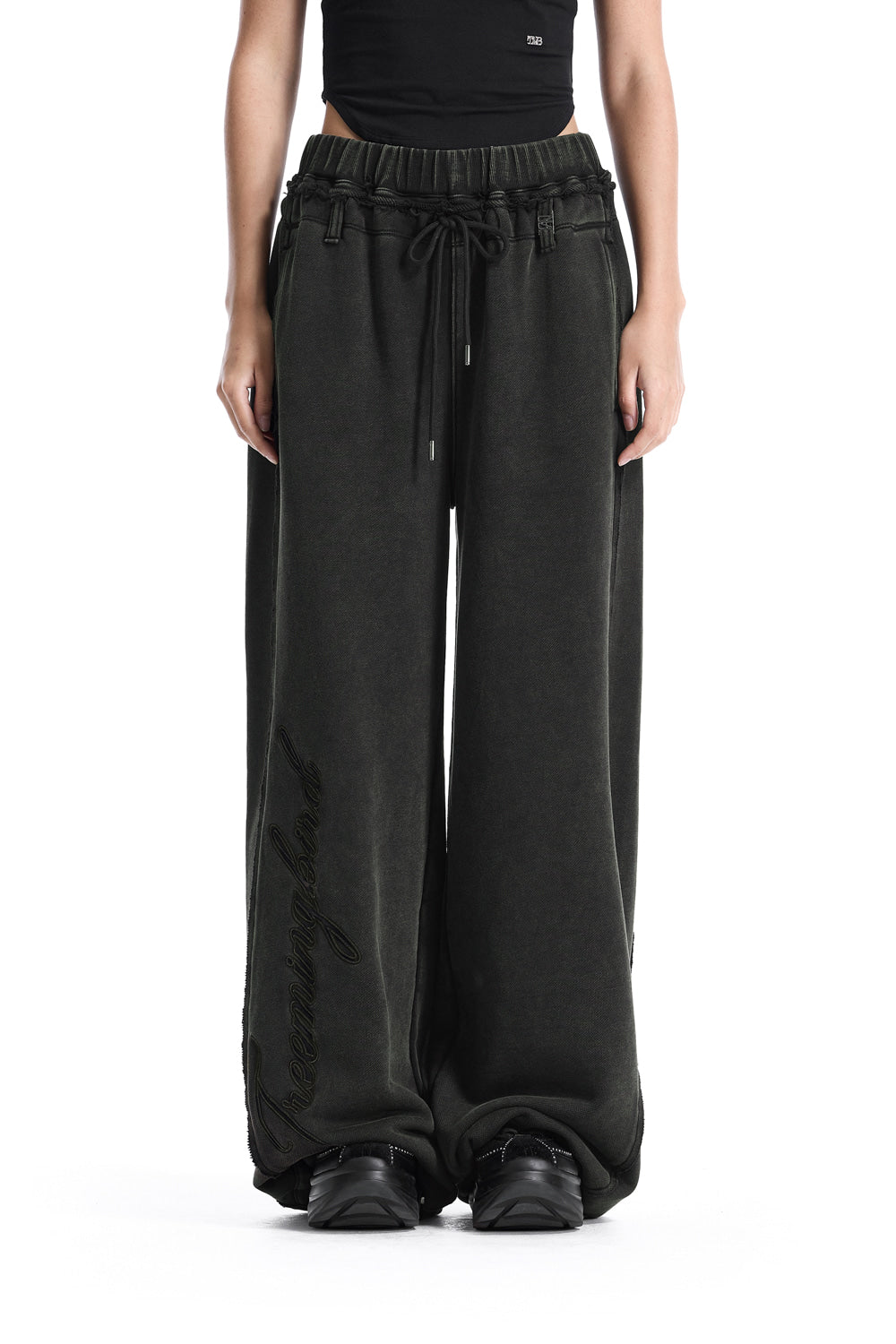 Treemingbird Lettering Raw-Cut Set-Up Sweat Pants Black
