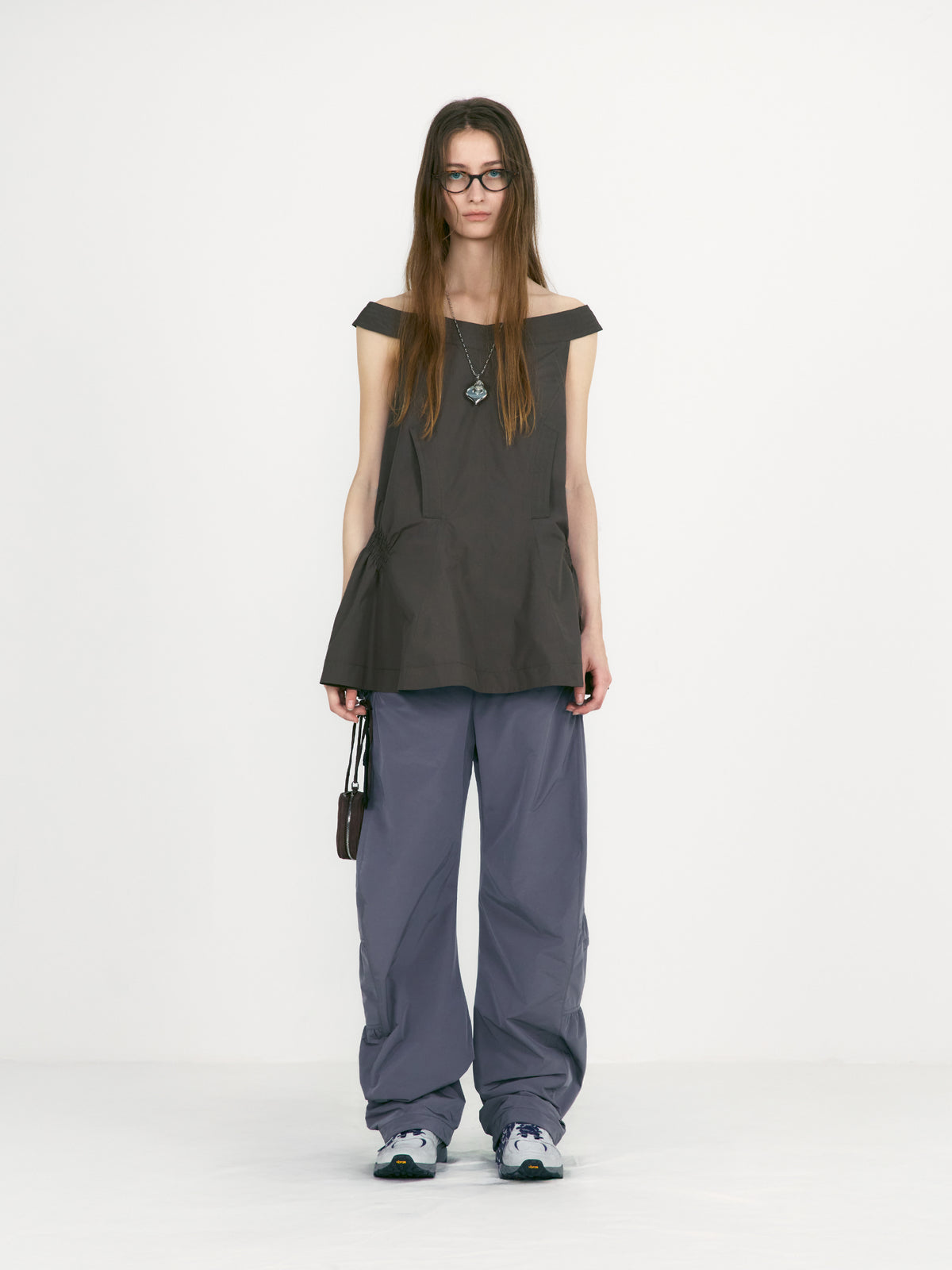 Low Classic Shirring Padded Pants Grey