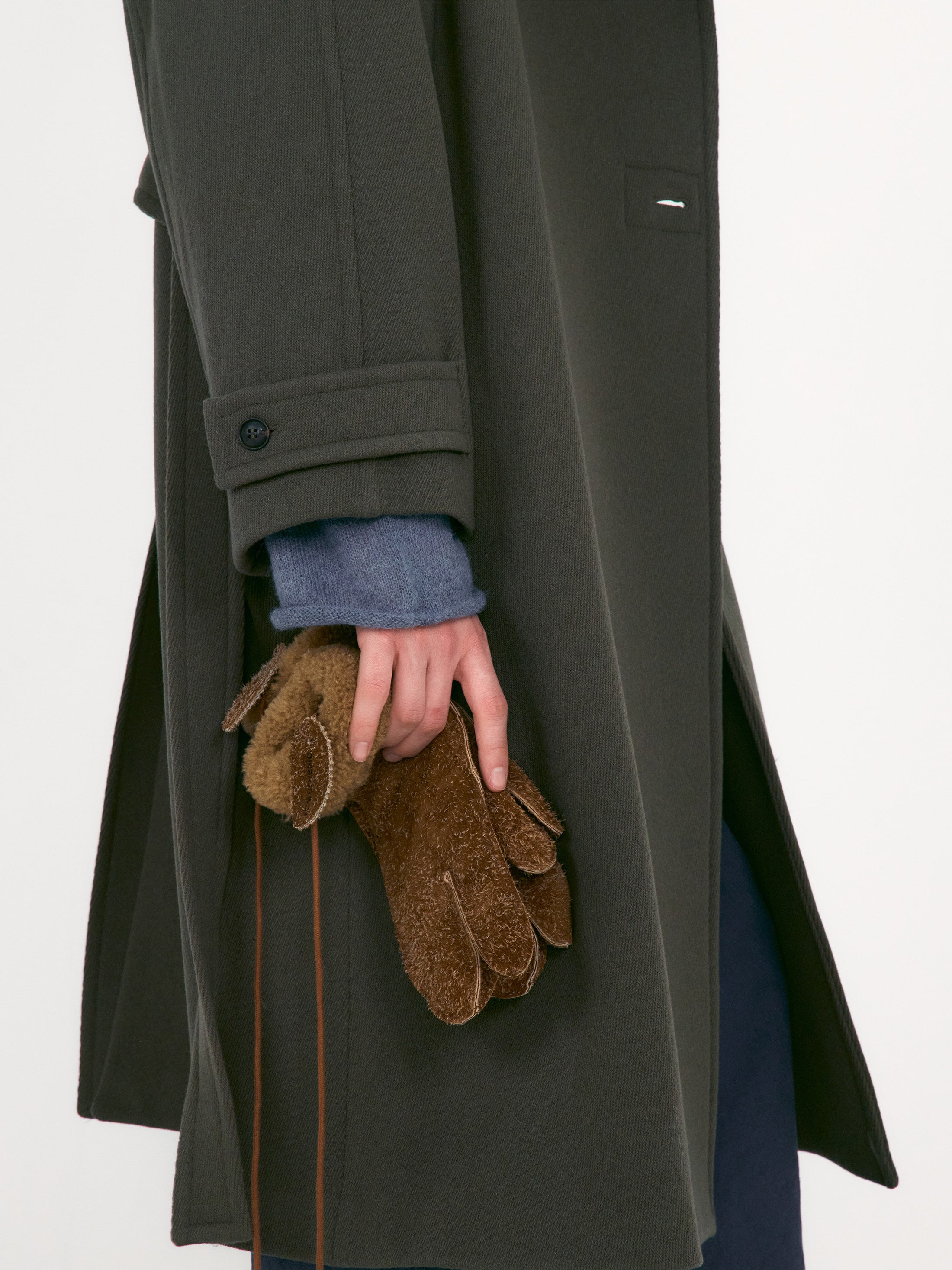 [low_classic] Tabi Gloves
Brown