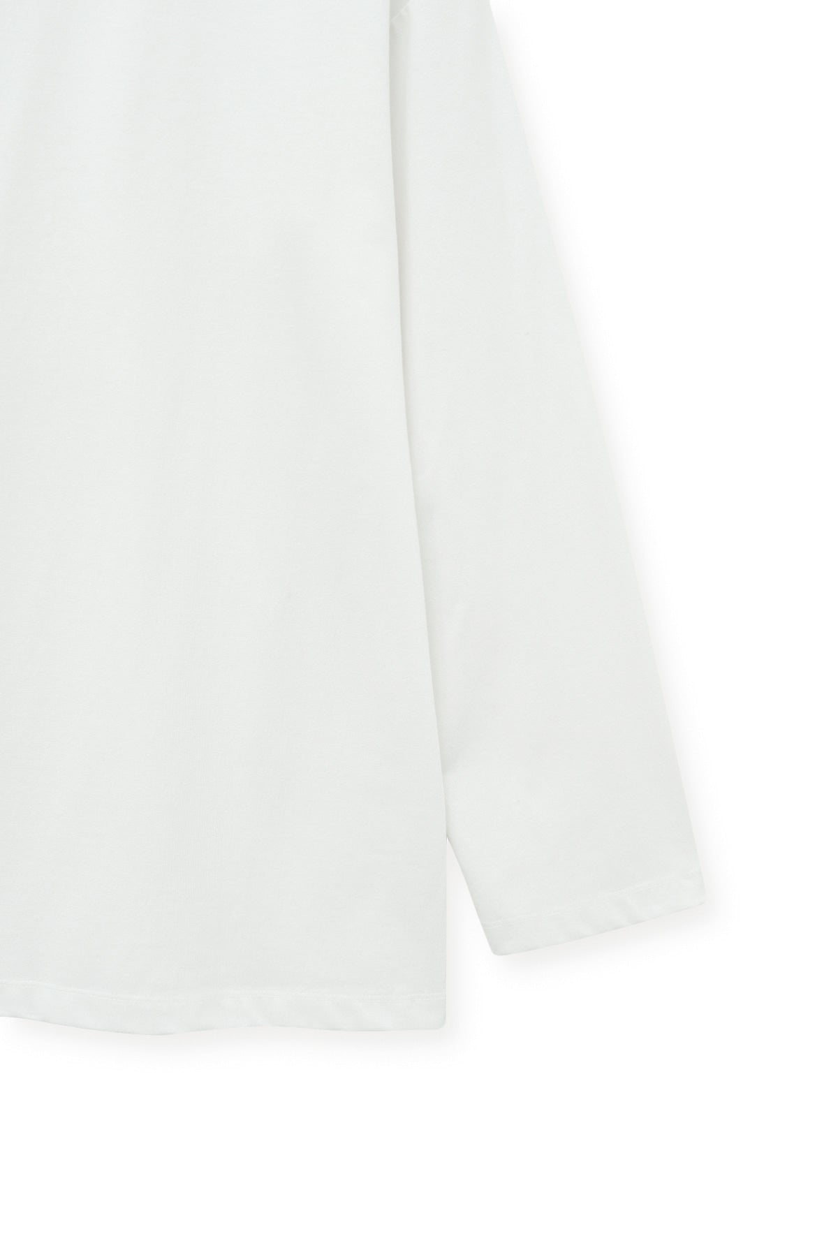 [matinkim] TUCK POINT LONG SLEEVE TOP FOR WOMEN IN WHITE